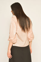 نتشي بلوزة بأزرار أمامية 3/4 كم منفوخ بأزرار نسائي