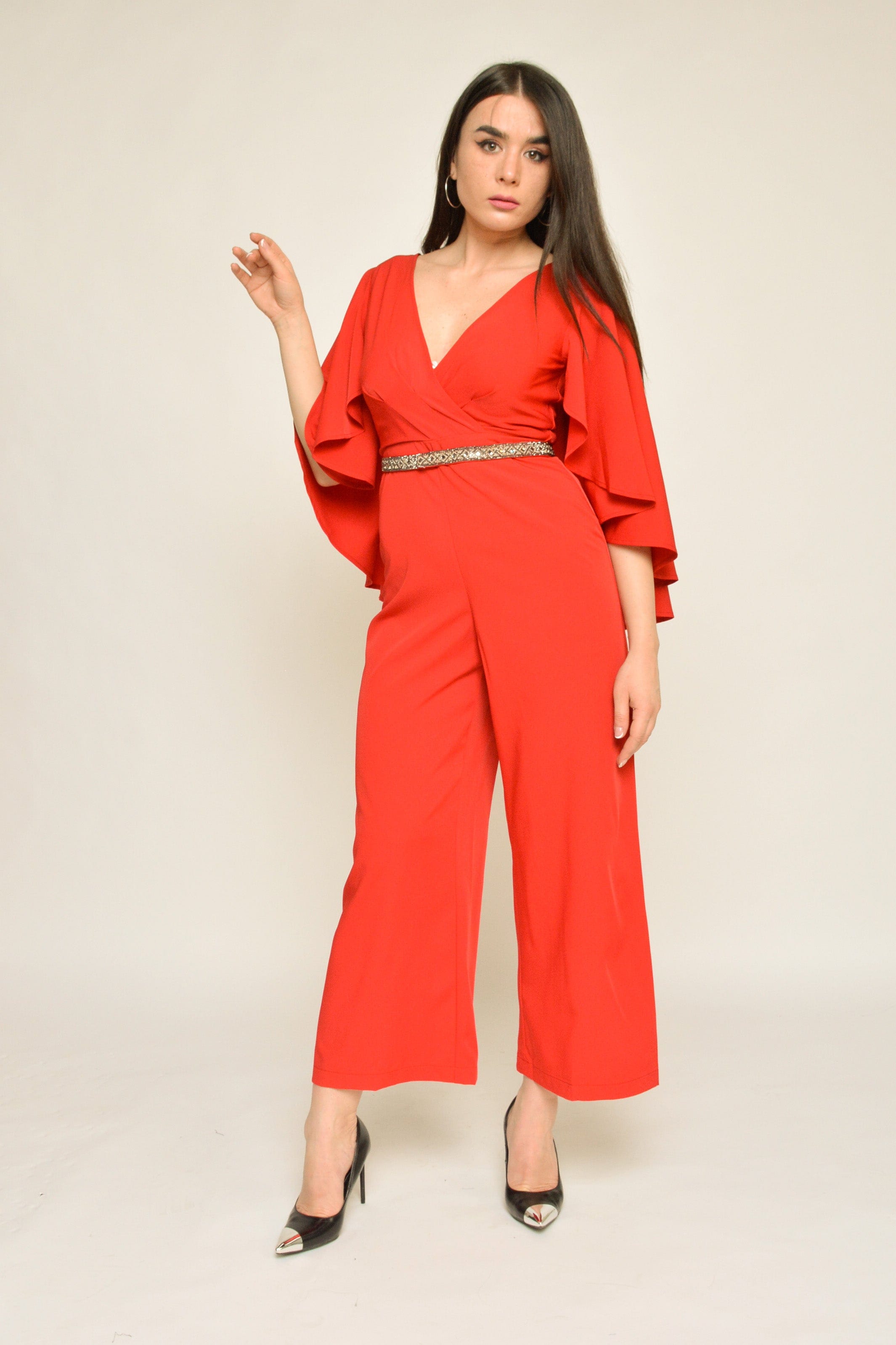 نتشي جمبسوت نسائي بأكمام فراشة بحزام علي الخصر