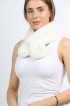 نتشي وشاح فرو نسائي قصير