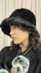 نتشي قبعة فرو شتوية نسائية أسود
