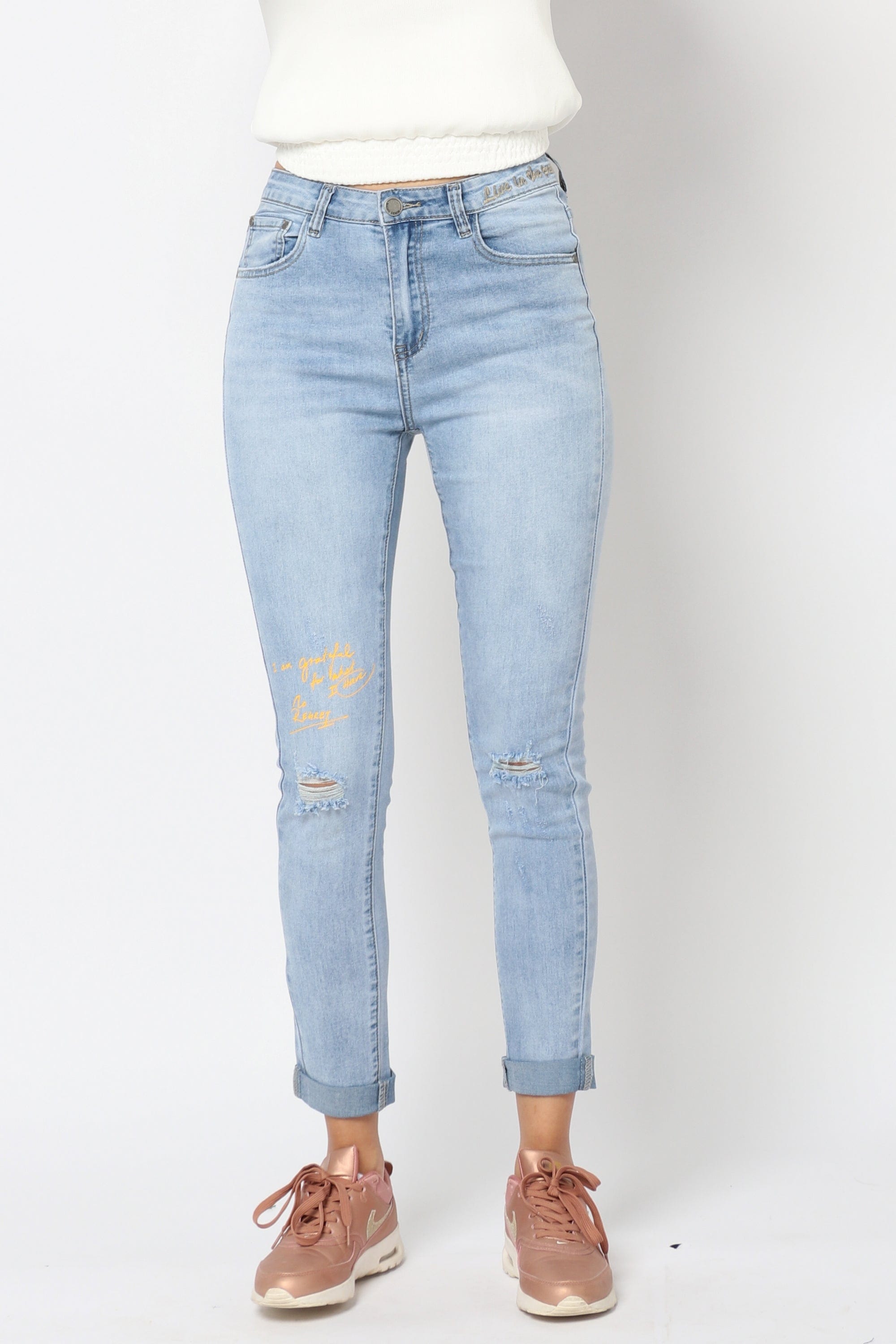 نتشي بنطلون جينز مقطع طويل بجيوب وسحاب نسائي