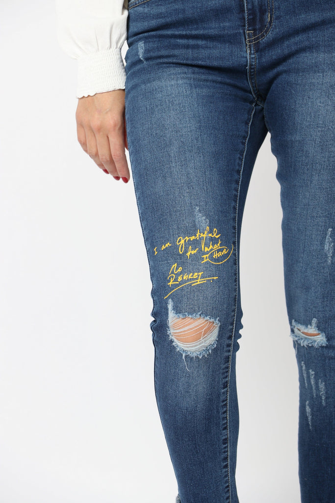 نتشي بنطلون جينز مقطع طويل بجيوب وسحاب نسائي
