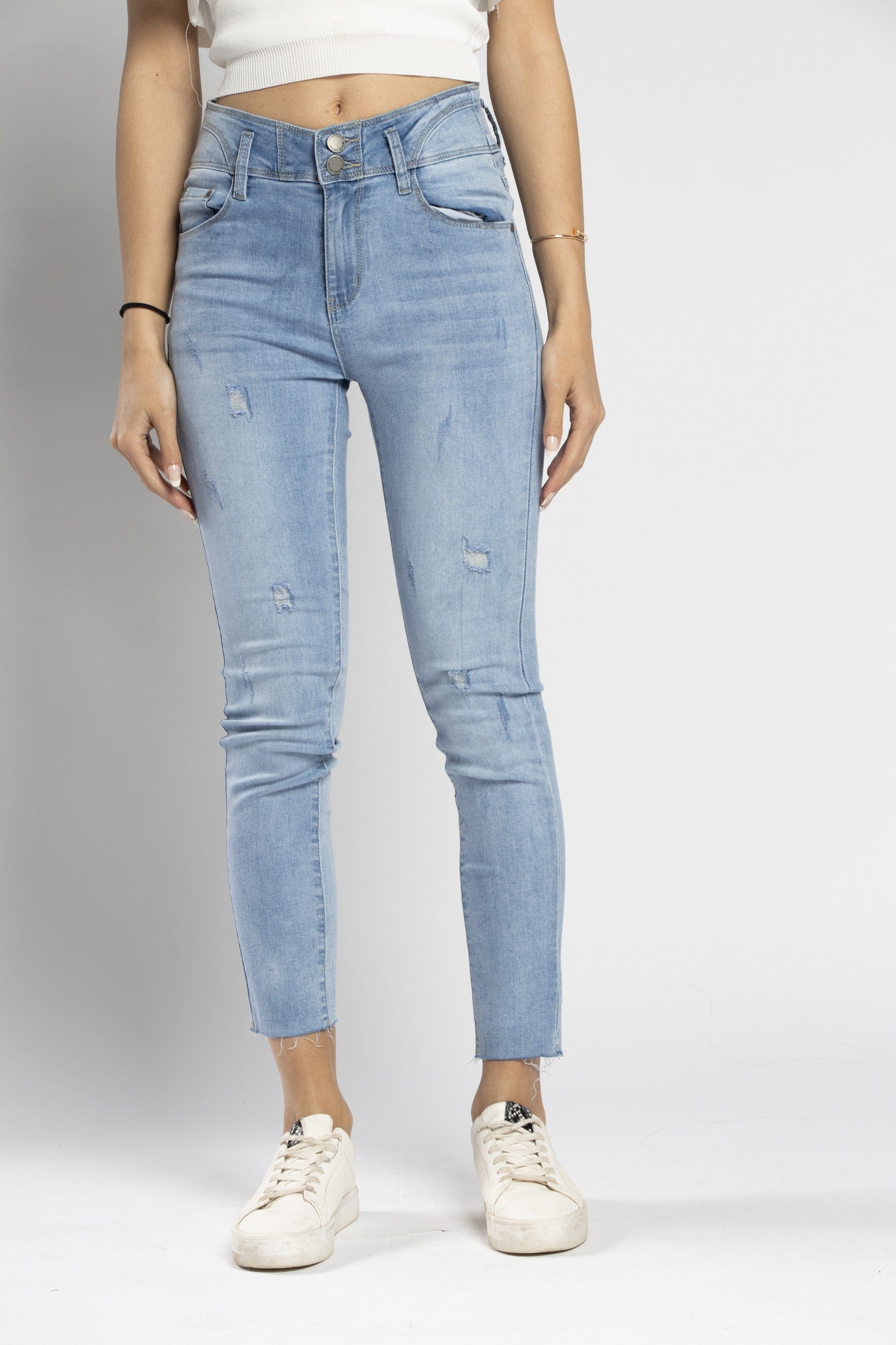 نتشي بنطلون جينز سكيني مصمم مع قطع طويل نسائي