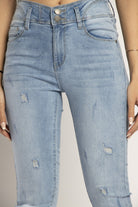 نتشي بنطلون جينز سكيني مصمم مع قطع طويل نسائي