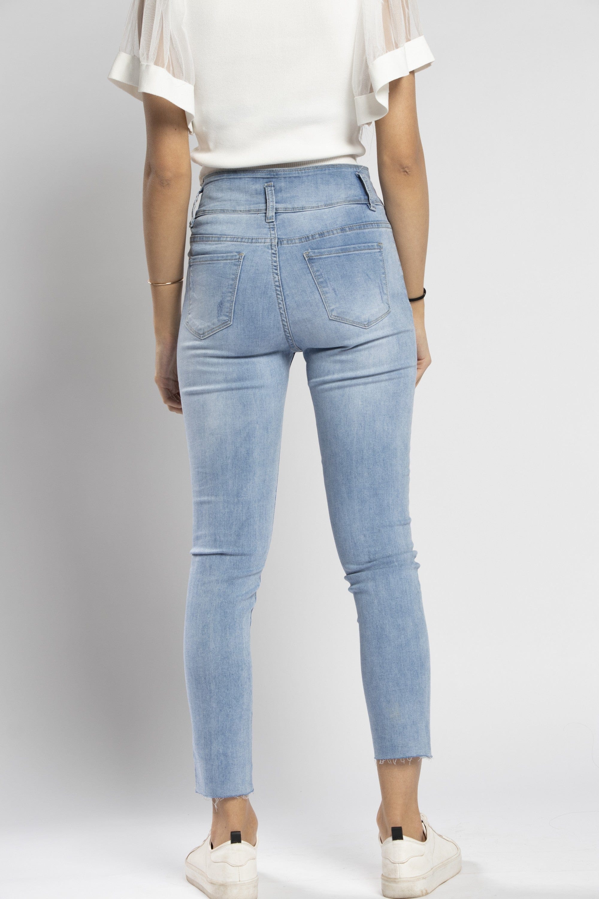 نتشي بنطلون جينز سكيني مصمم مع قطع طويل نسائي