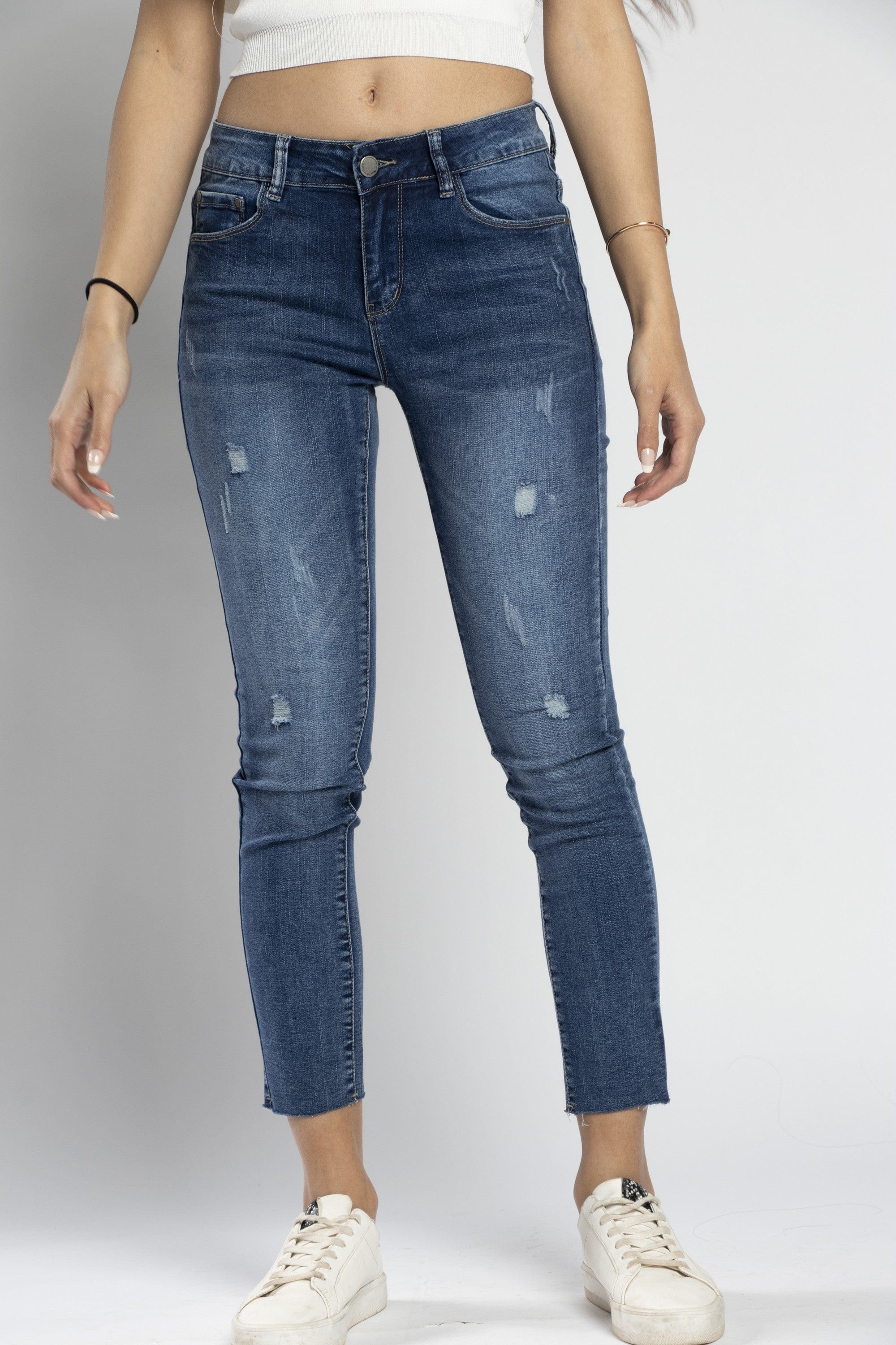 نتشي بنطلون سكيني مقطع طويل نسائي