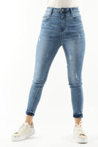 نتشي بنطلون جينز هاي ويست مقطع سكيني طويل نسائي