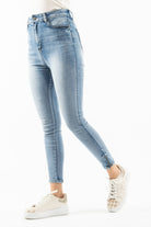 نتشي بنطلون جينز بخصر مرتفع سكيني طويل نسائي