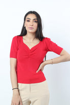 نتشي بلوزة قطنية مكشكشة من الصدر كم قصير نسائي