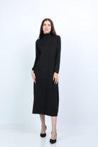 نتشي فستان ميدي صوف شتوي بأكمام طويلة