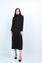 نتشي فستان ميدي صوف شتوي بأكمام طويلة