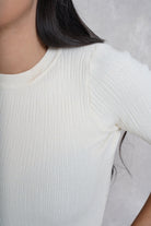 نتشي بلوزة نص كم سادة نسائي