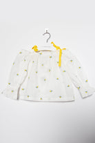 جينجرسنابس بلوزة نص بطن منقوشة كم قصير بف بناتي أوف وايت