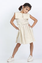 جينجرسنابس فستان بناتي سادة مكشكش من الصدر كت بني