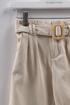 جينجرسنابس بنطلون اطفال بناتي بحزام على خصر كاكي فاتح