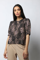 نتشي بلوزة مشجرة نص كم مفتوحة من الصدر نسائي