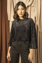 نتشي بلوزة مخمل نسائية بأكمام وسيعة