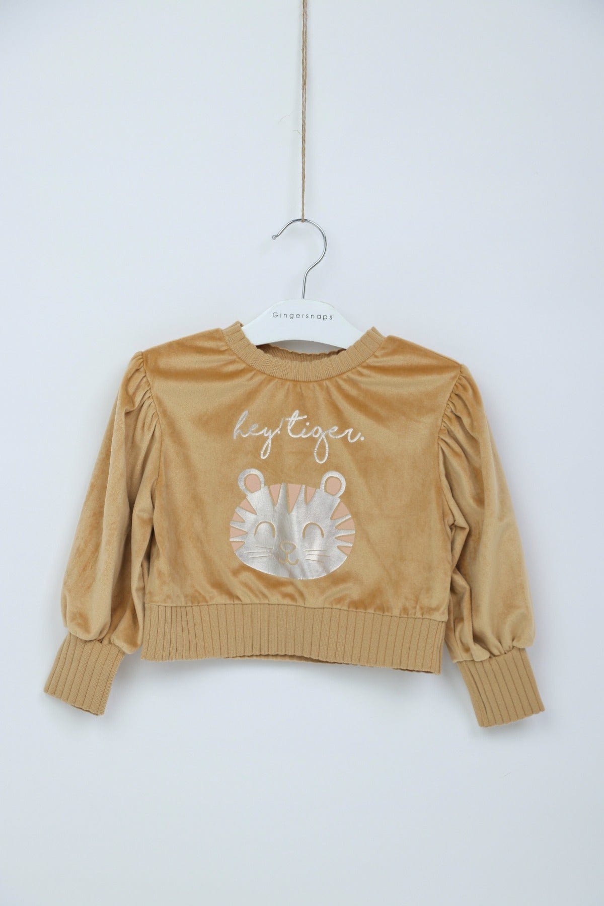 جينجرسنابس بلوفر بناتي بطبعة كم طويل بف أصفر بني