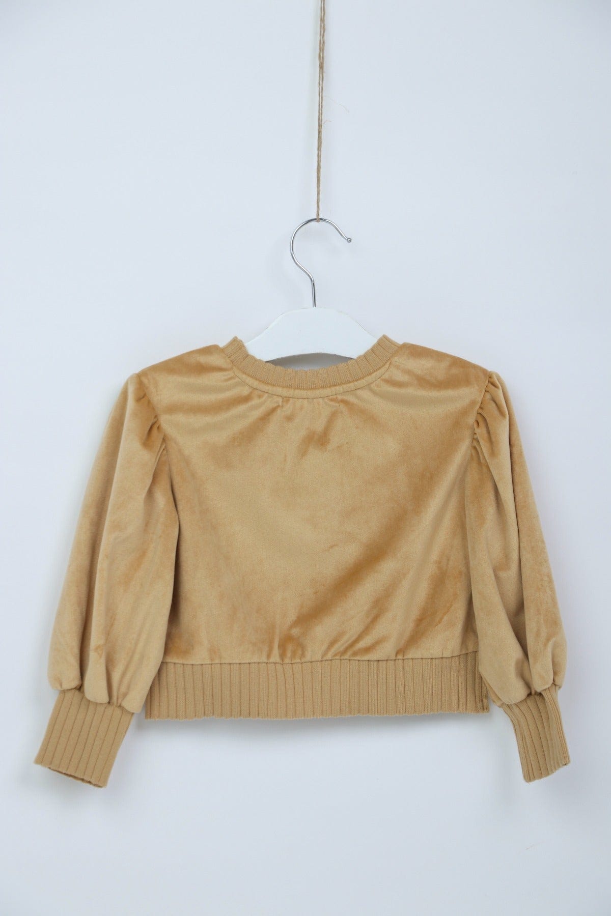 جينجرسنابس بلوفر بناتي بطبعة كم طويل بف أصفر بني