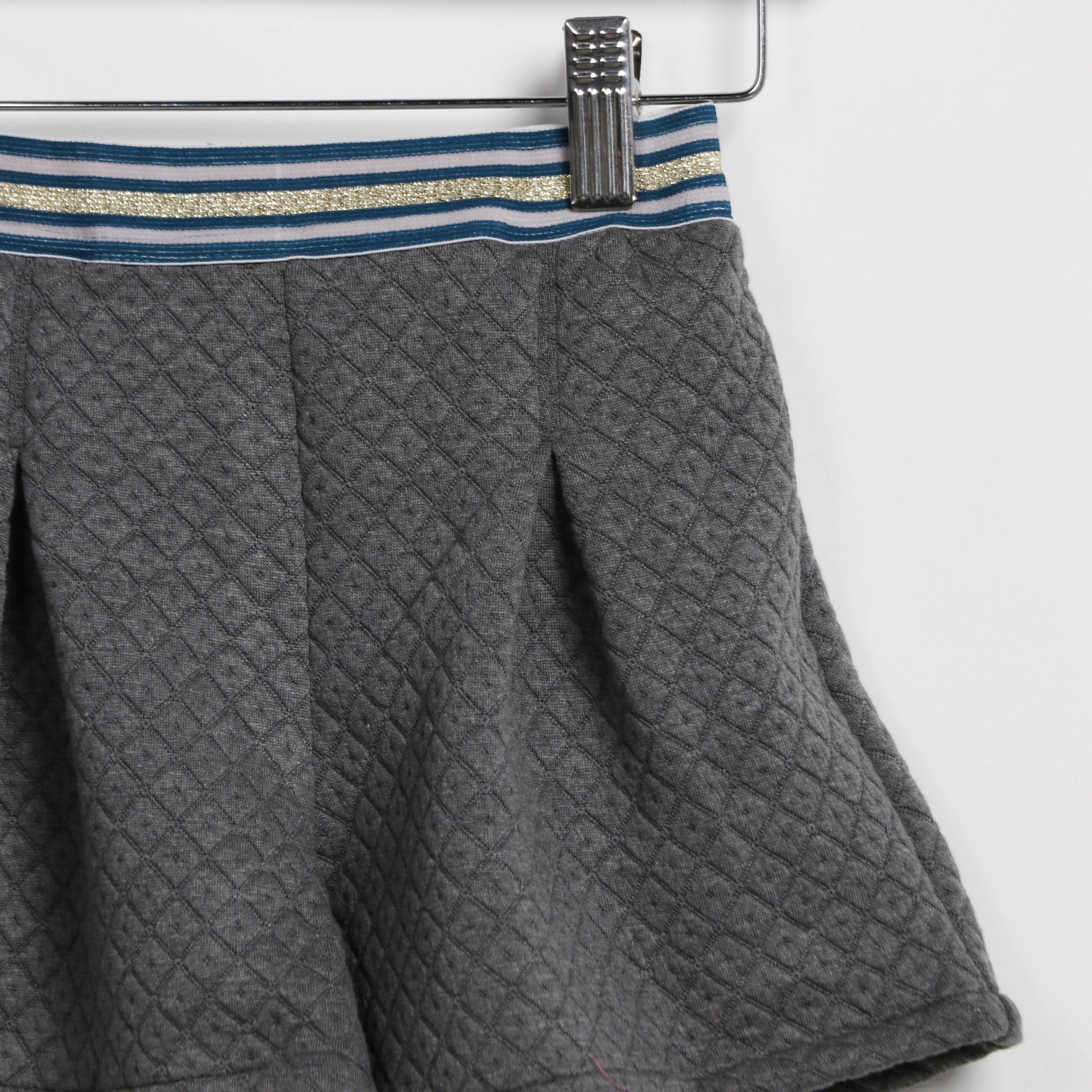 جينجرسنابس شورت بناتي مربعات بخصر مطاطي بخطوط عريضة رمادي غامق