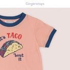 جينجرسنابس تي شيرت بناتي بطبعة تاكو أحمر بنفسجي