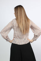 نتشي بلوزة مشجرة برقبة كلوش كم طويل واسع نسائي