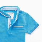 جينجرسنابس تيشيرت بولو أولادي سادة بجيب علي الصدر ازرق جينز