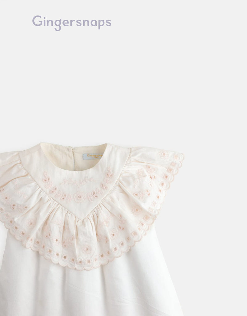 جينجرسنابس فستان واسع على شكل فراشة بناتي أبيض