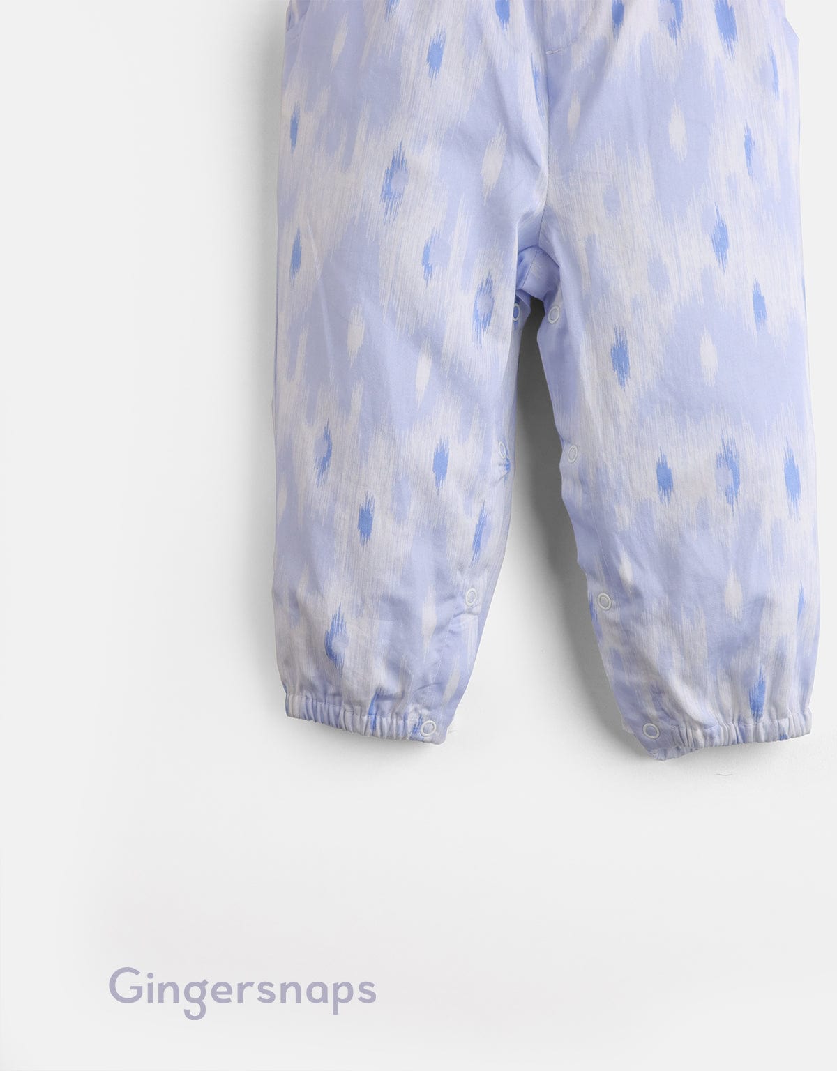 جينجرسنابس جمبسوت بناتي رضع منقوش بحمالات أزرق