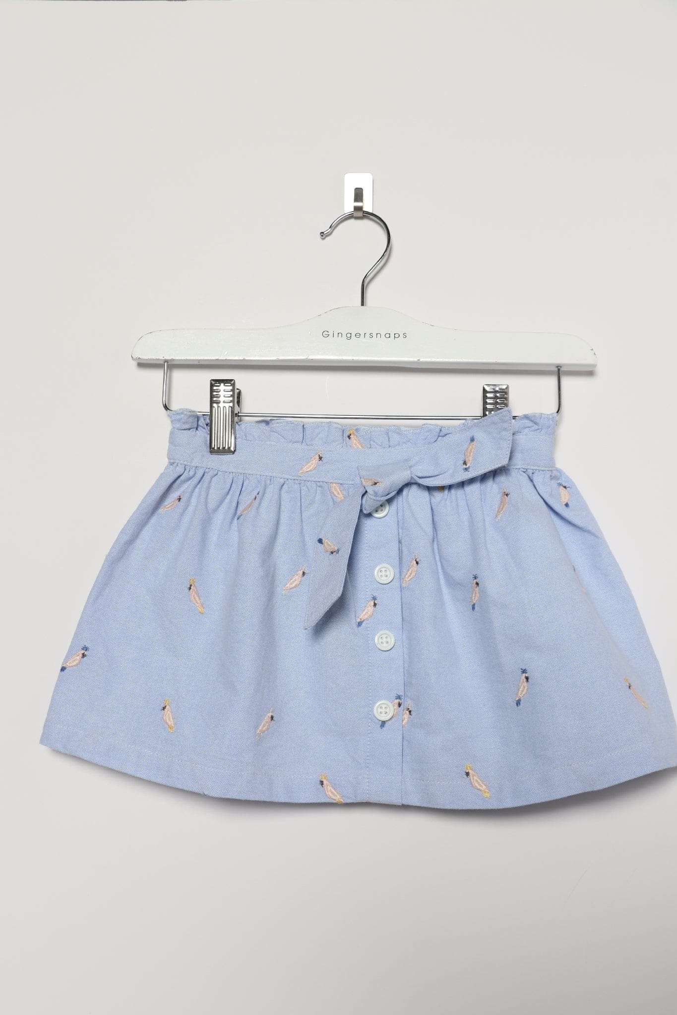 جينجرسنابس تنورة منقوشة بأزرار أمامية وفيونكة بناتي أزرق