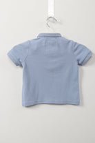 جينجرسنابس تيشيرت بولو أولادي سادة بنقشة تايجر علي الصدر أزرق