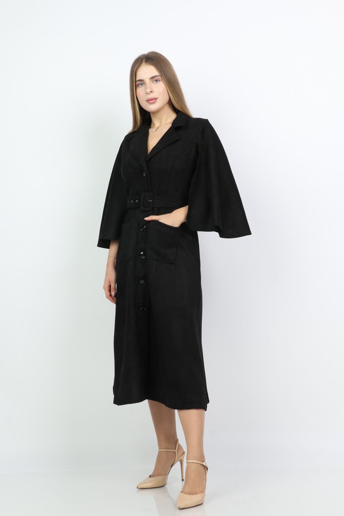 نتشي فستان ميدي بأزرار أمامية بحزام بكم على شكل فراشة