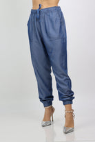 نتشي بنطلون طويل بحلقات من اسفل وخصر مكشكش طويل نسائي