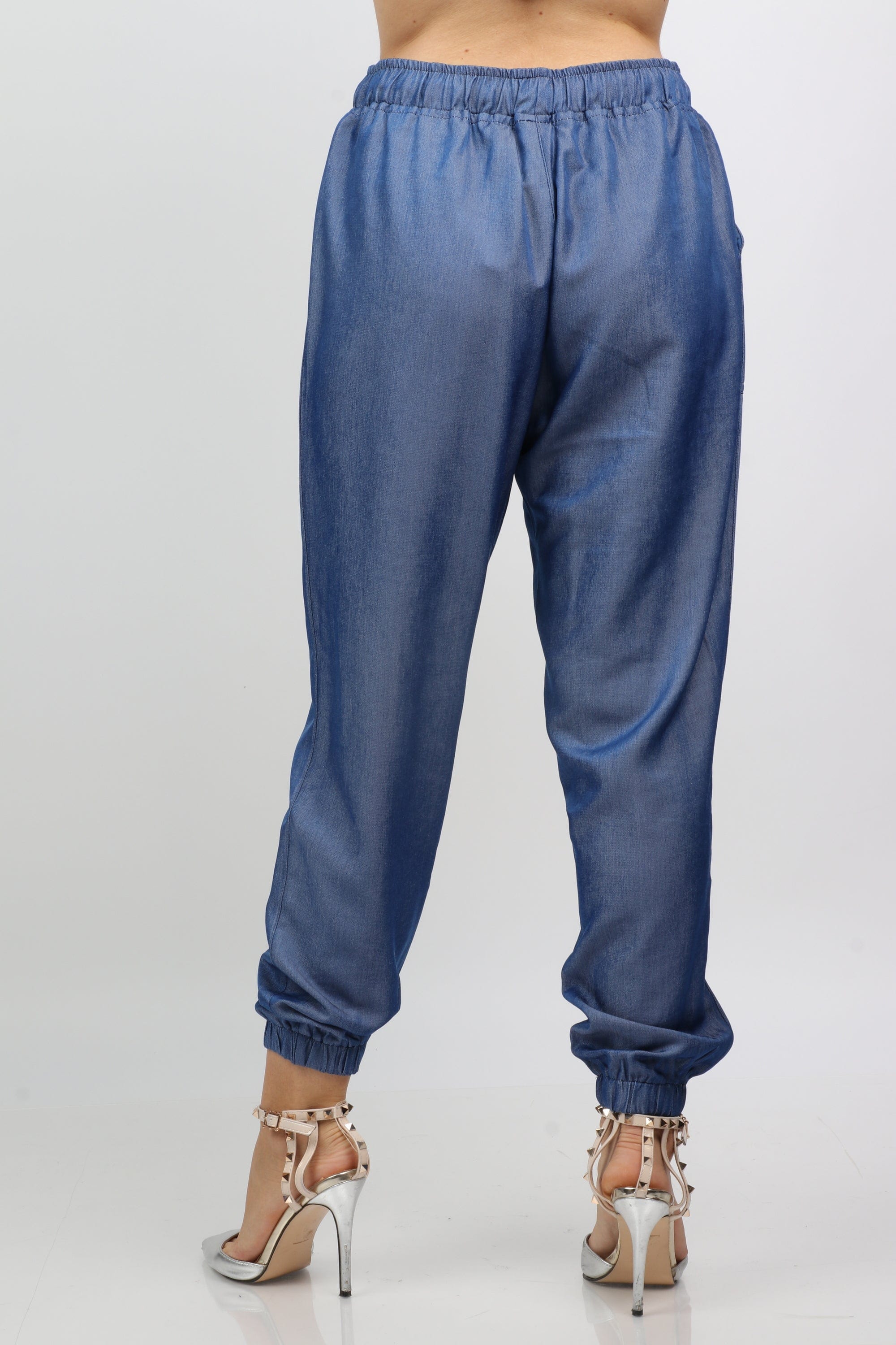 نتشي بنطلون طويل بحلقات من اسفل وخصر مكشكش طويل نسائي