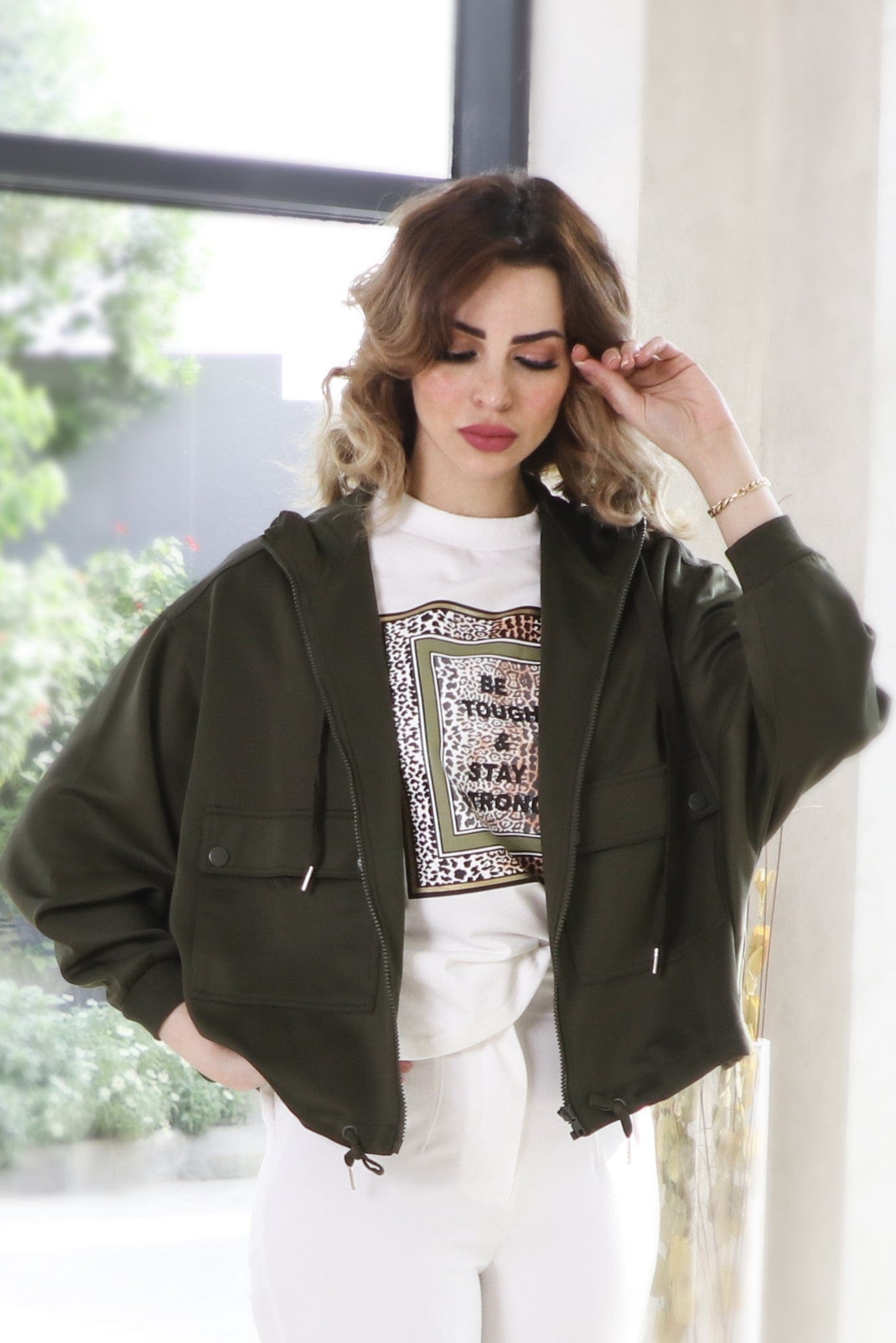 نتشي سترة أوفر سايز بجيوب بأكمام طويلة