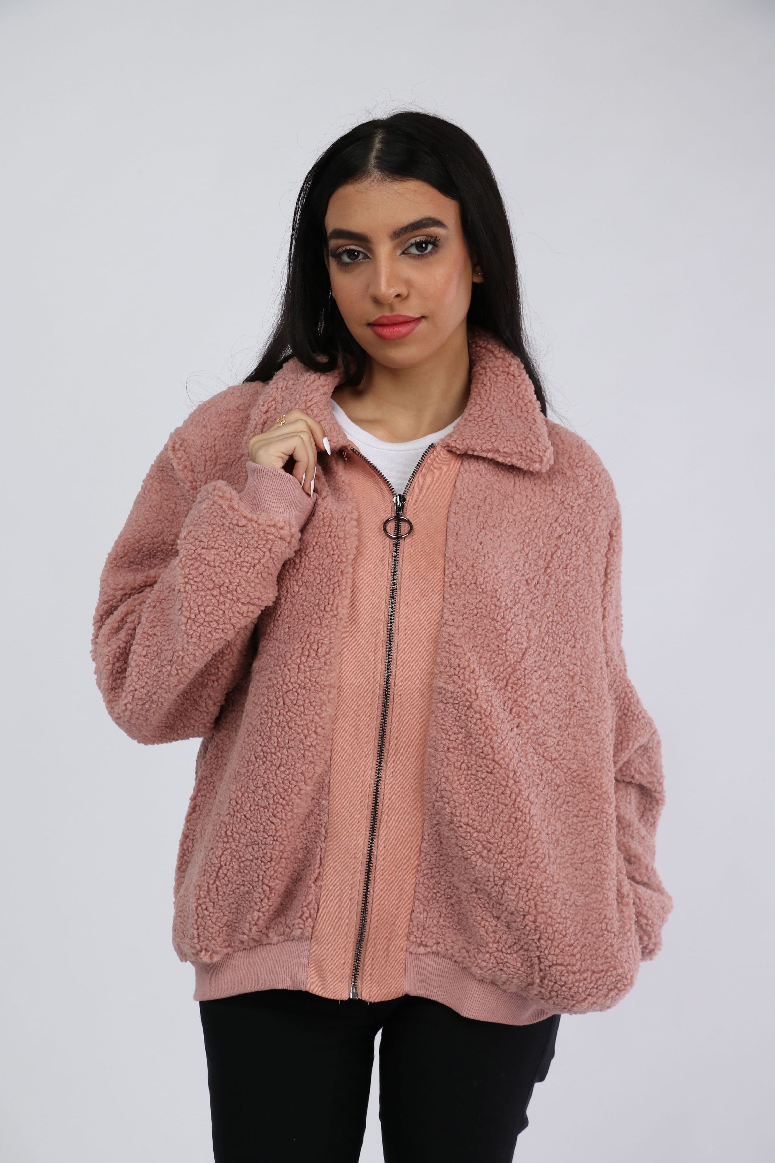 ميكا سترة فرو واسعة بسحاب وجيوب جانبية بأكمام طويلة