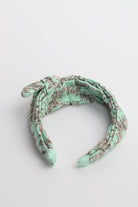 جينجرسنابس طوق قماش منقوش مزين بالورود بناتي اخضر فاتح