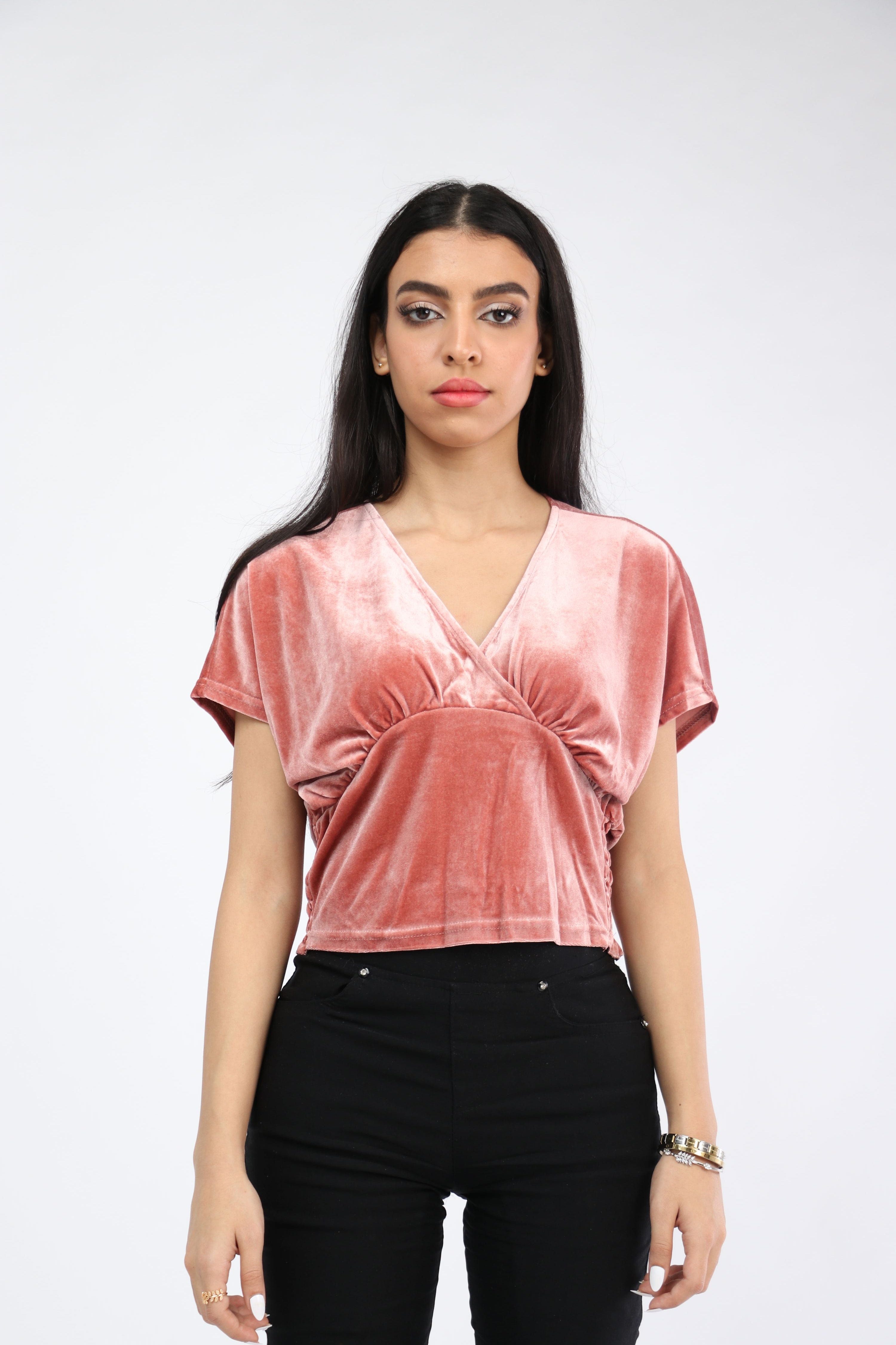 ميكا بلوزة بأكمام قصيرة مخملية قصيرة