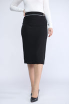 نتشي تنورة ميدي سكيني ماسكة على الجسم بحزام خصر