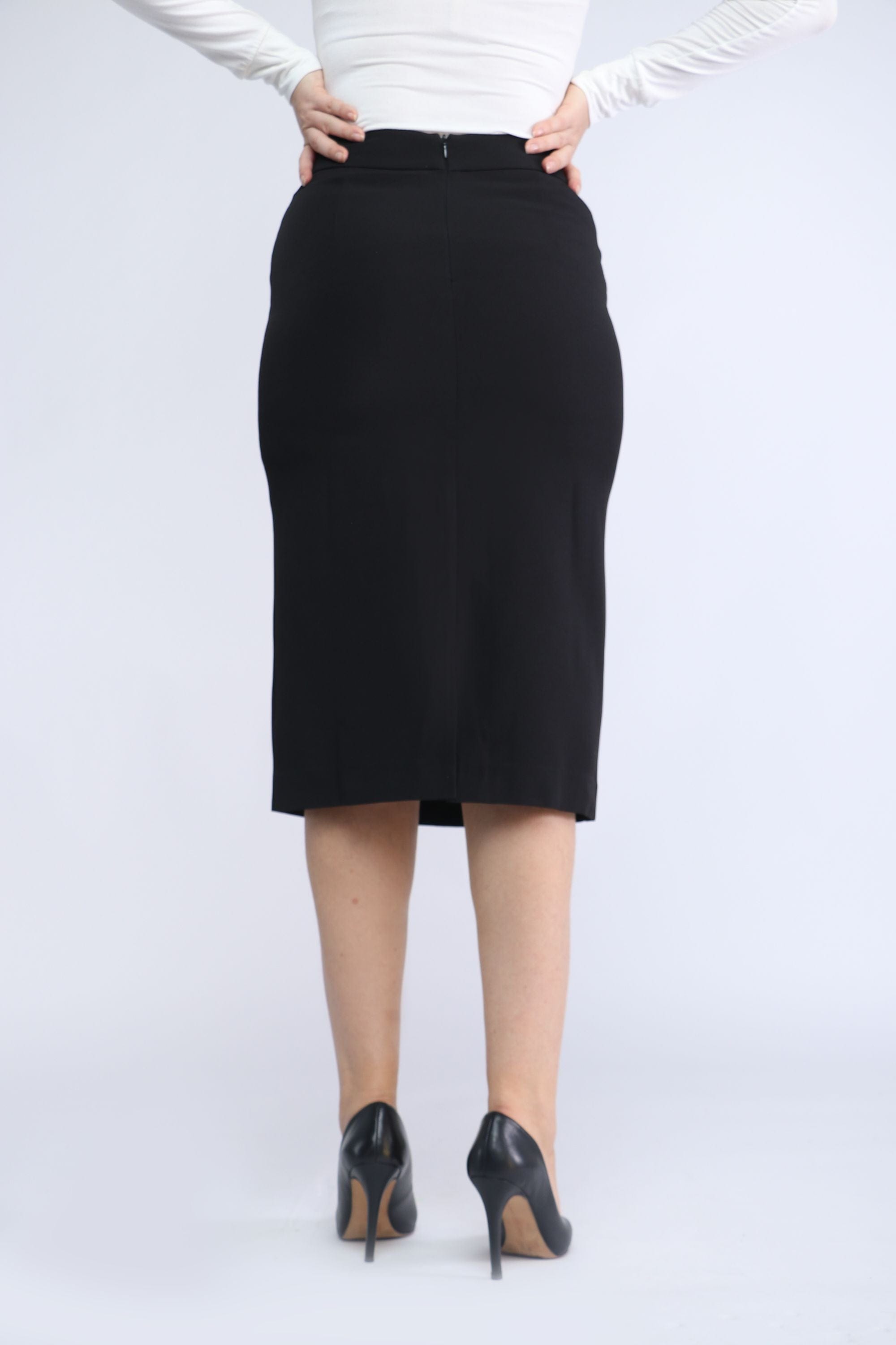 نتشي تنورة ميدي سكيني ماسكة على الجسم بحزام خصر