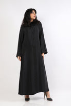 ديامانتين عباية سوداء للمحجبات مطرزة من الأمام أسود