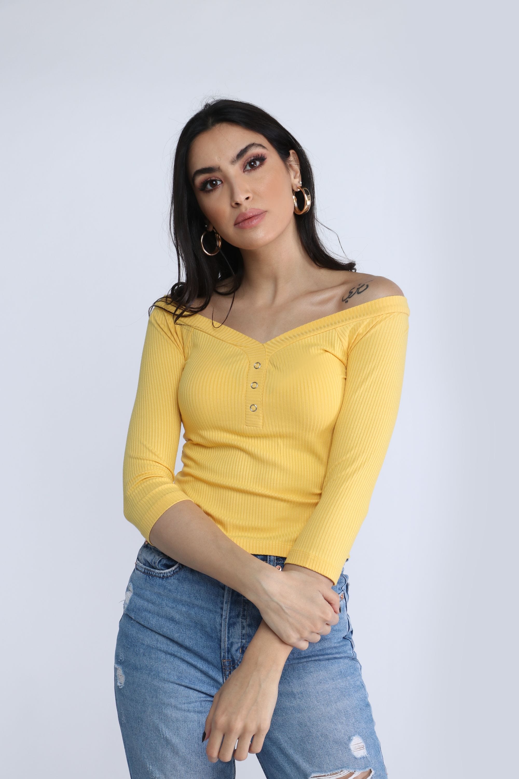 نتشي بلوزة بدون أكتاف بأزرار أمامية 3/4 كم نسائي