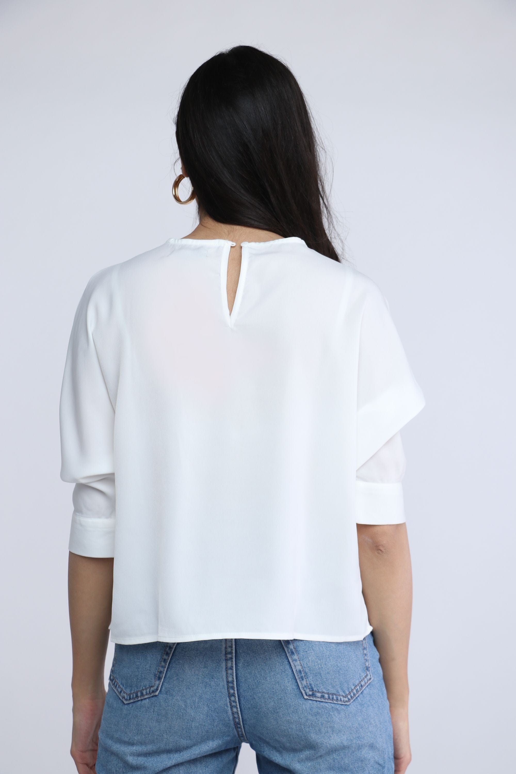 نتشي بلوزة سادة سوارية نسائية