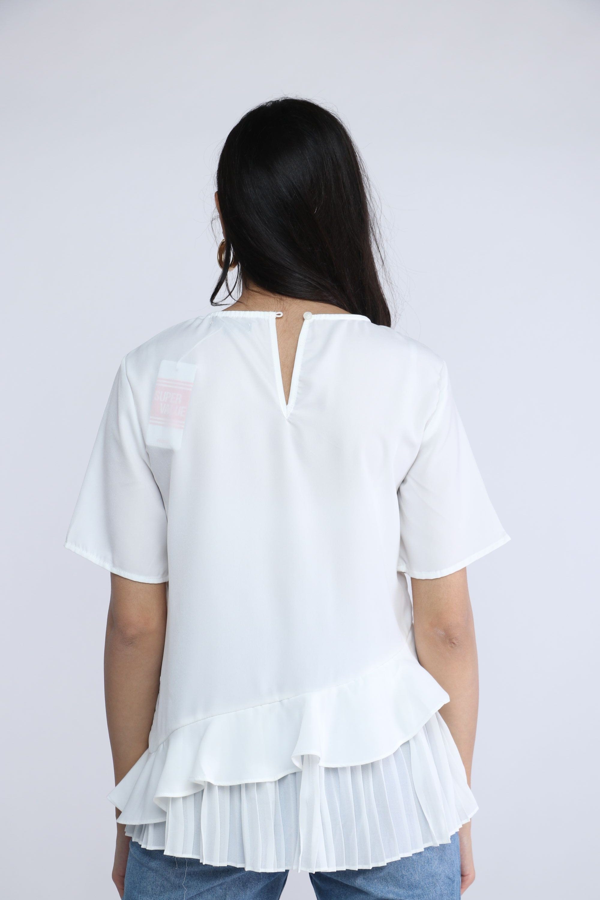 نتشي بلوزة بأكمام قصيرة بوليستر مزين بليسية