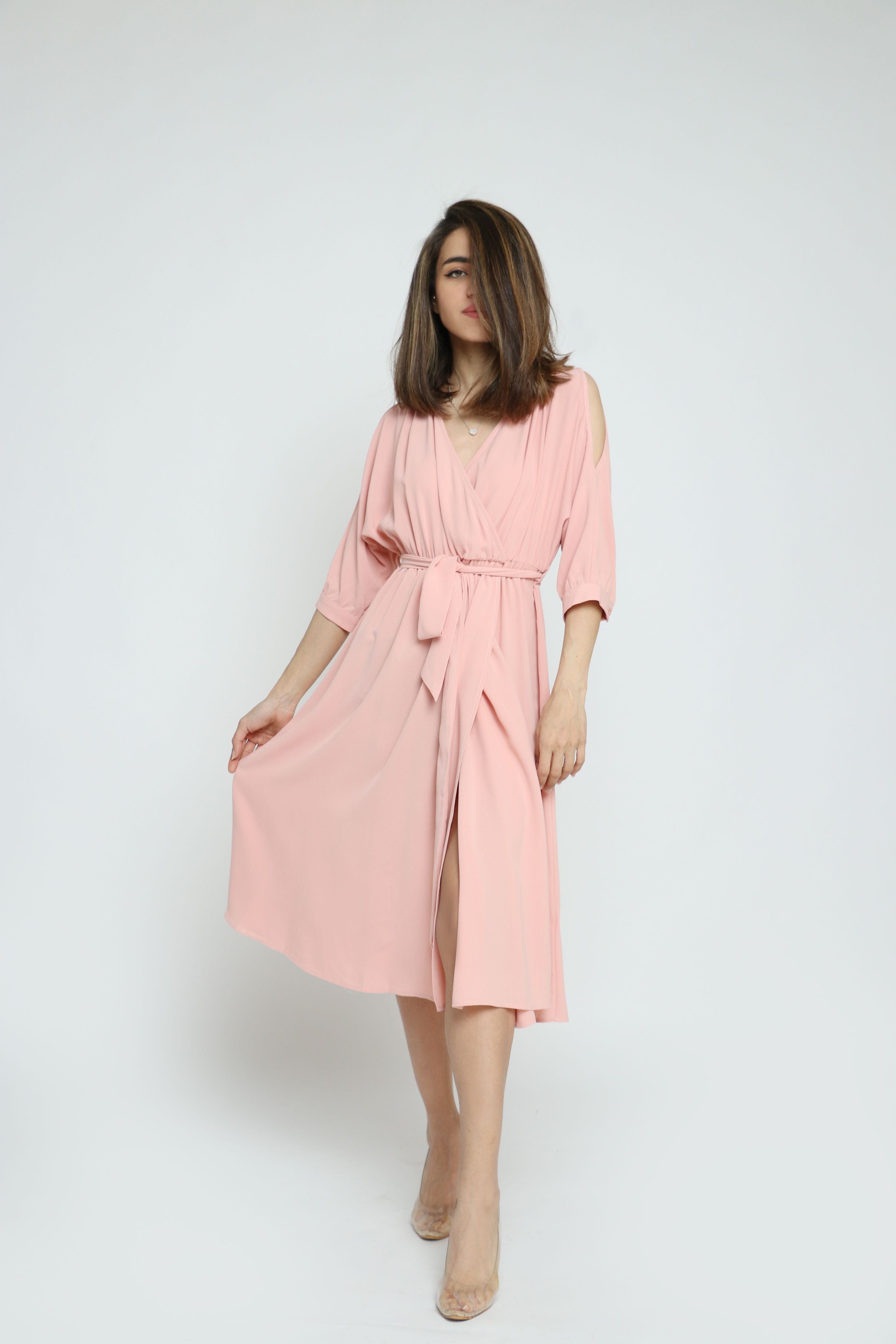 ميكا فستان ميدي سادة بحزام على الوسط كتف مكشوف