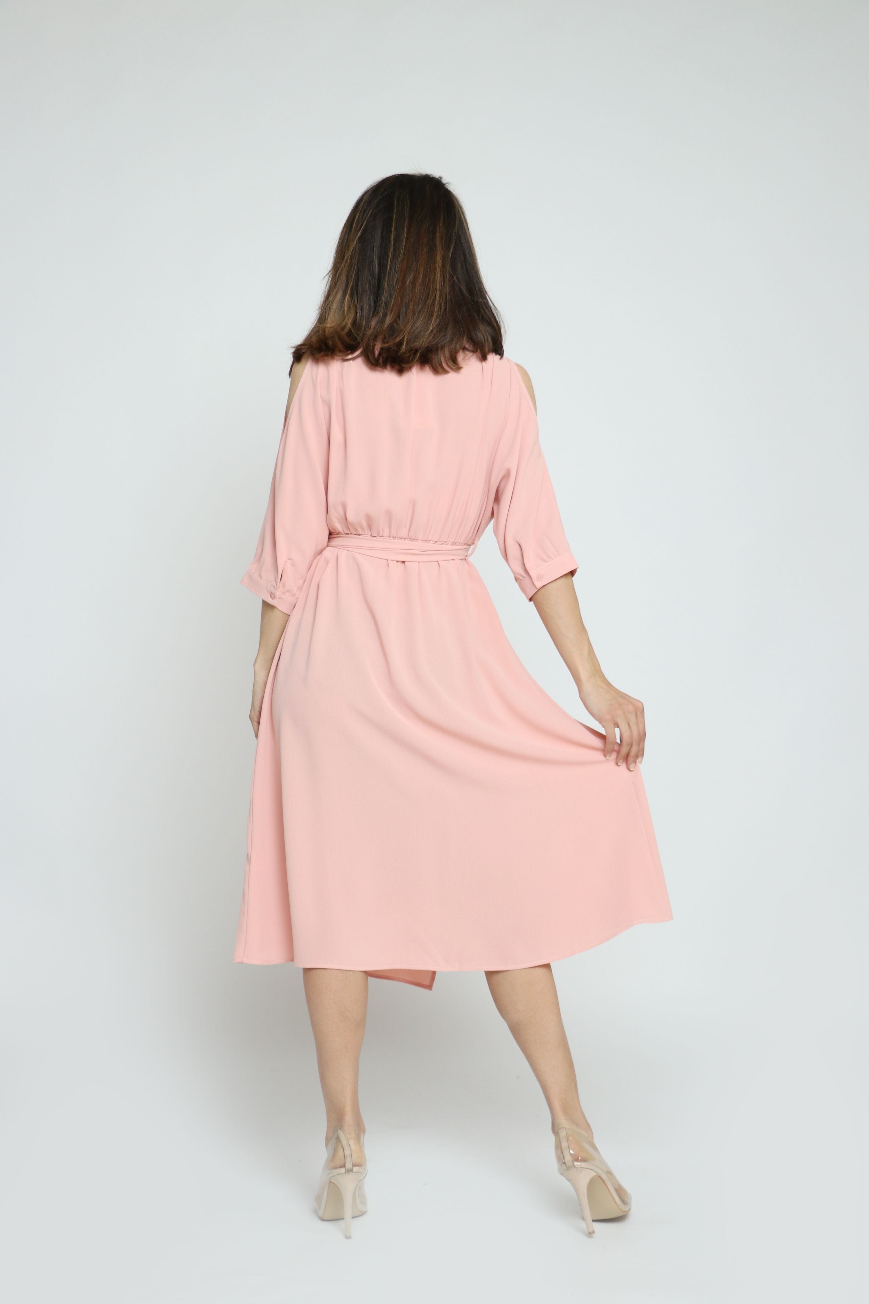 ميكا فستان ميدي سادة بحزام على الوسط كتف مكشوف