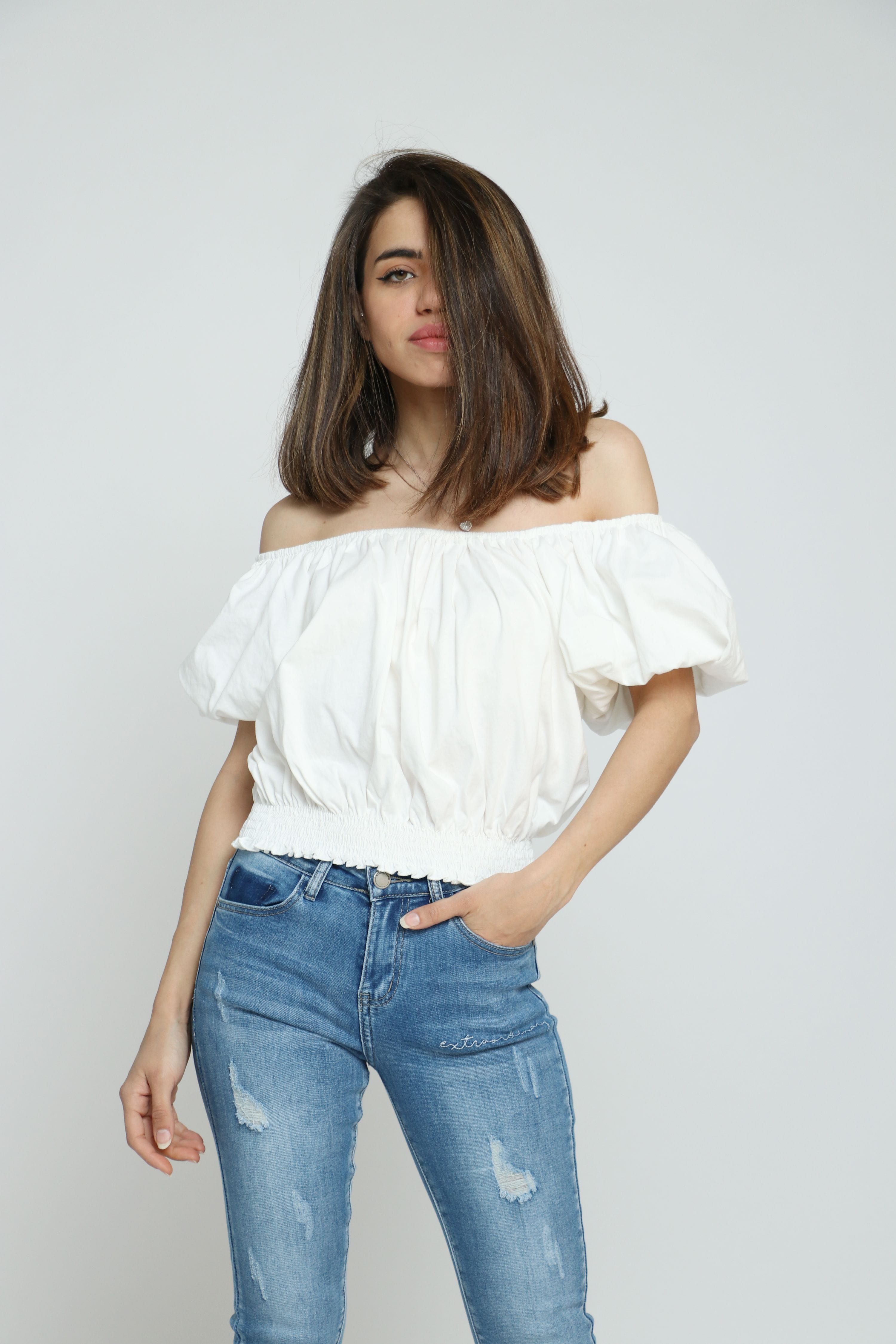 ميكا بلوزة أوف شولدر كم قصير منفوخ نسائي