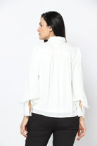 نتشي قميص كلاسيك بنفش على الصدر كم طويل نسائي