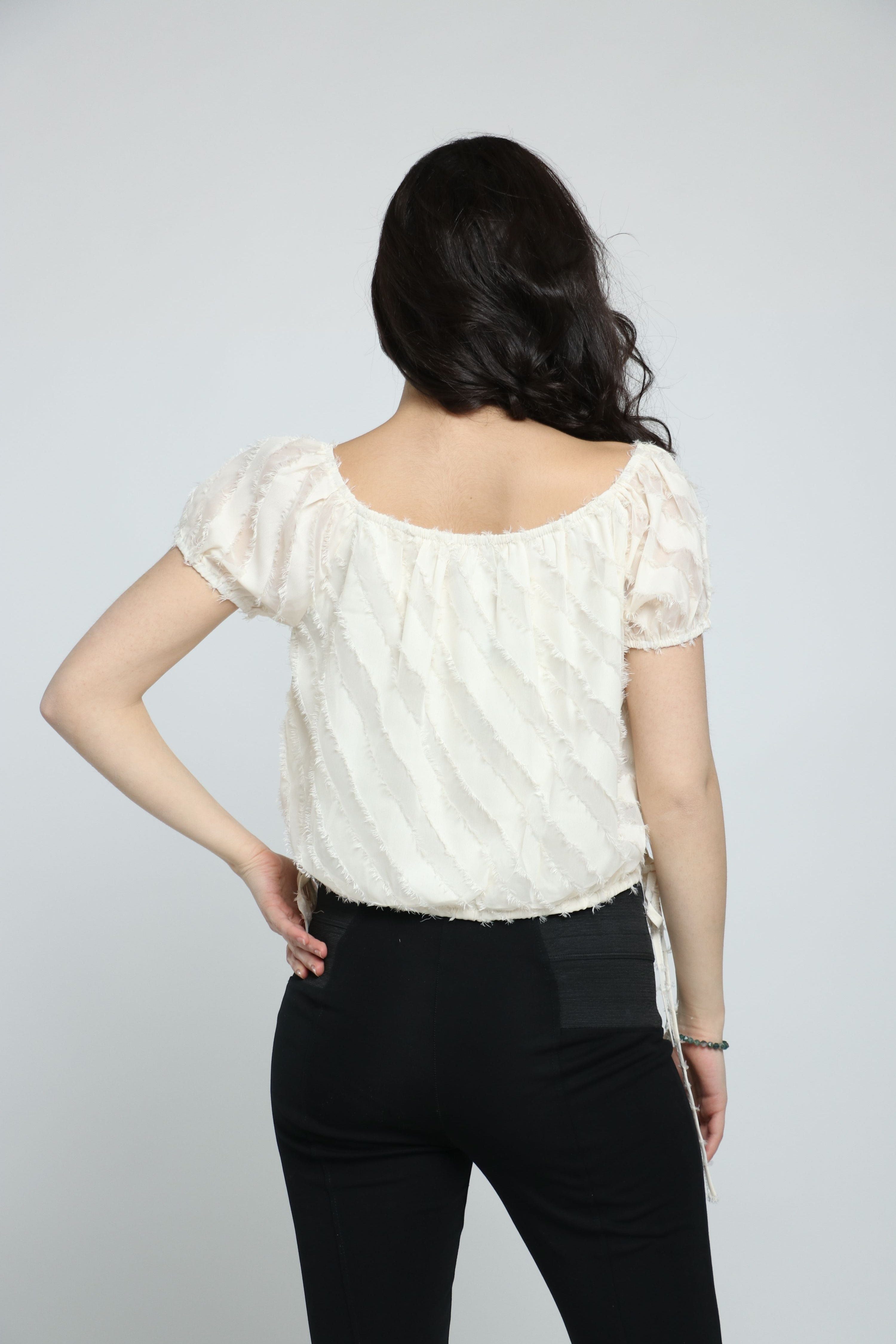 كيتشن بلوزة نص كم بحبال رفيعة من الجانبين أوف وايت