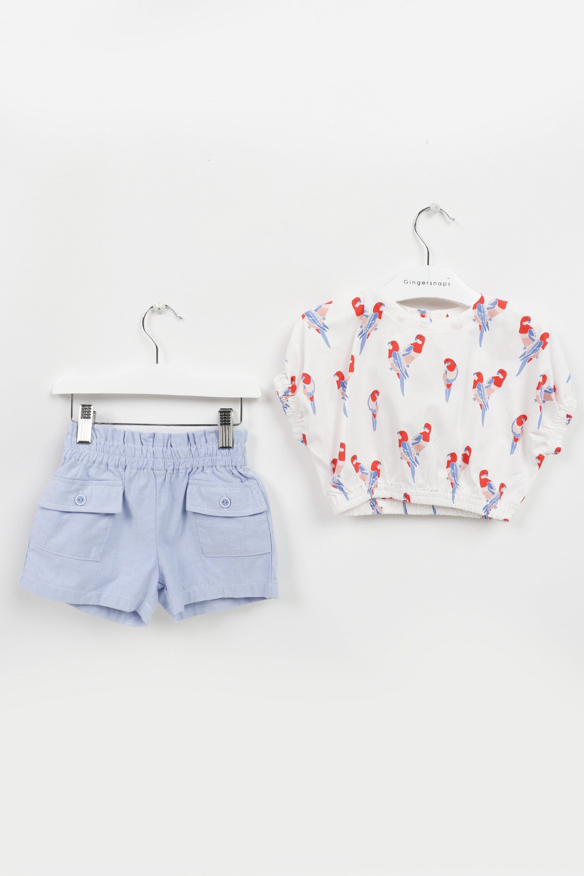 جينجرسنابس طقم بناتي بلوزة وشورت بنمط طيور للرضع أبيض